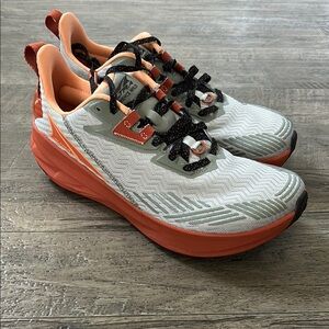 Altra Experience Wild 1